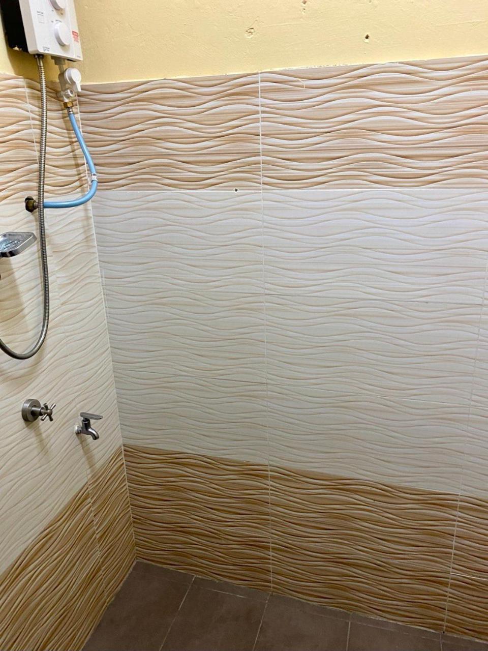 Purnama Homestay At Oceanview Resort Port Dickson Exteriör bild